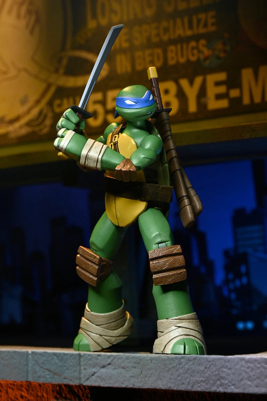 Neca Teenage Mutant Ninja Turtles 2012 Cartoon Ultimate Leonardo