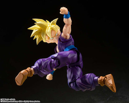 Bandai S.H.Figuarts Dragon Ball Z Super Saiyan Son Gohan The Fighter Who Surpassed Goku