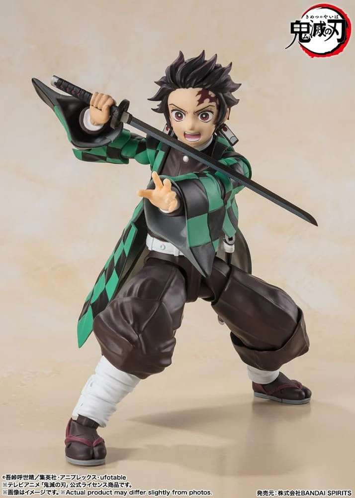 Demon Slayer S.H.Figuarts Tanjiro Kamado Action Figure 14 cm Bandai
