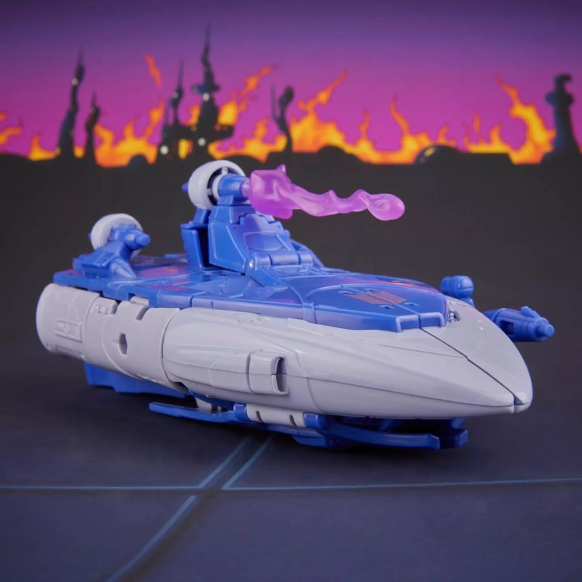 Hasbro Transformers Studio Series Scourge - The Transformers: The Movie -