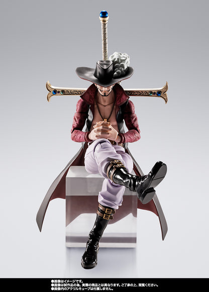 Bandai S.H.Figuarts One Piece Dracule.Mihawk Hawkeye