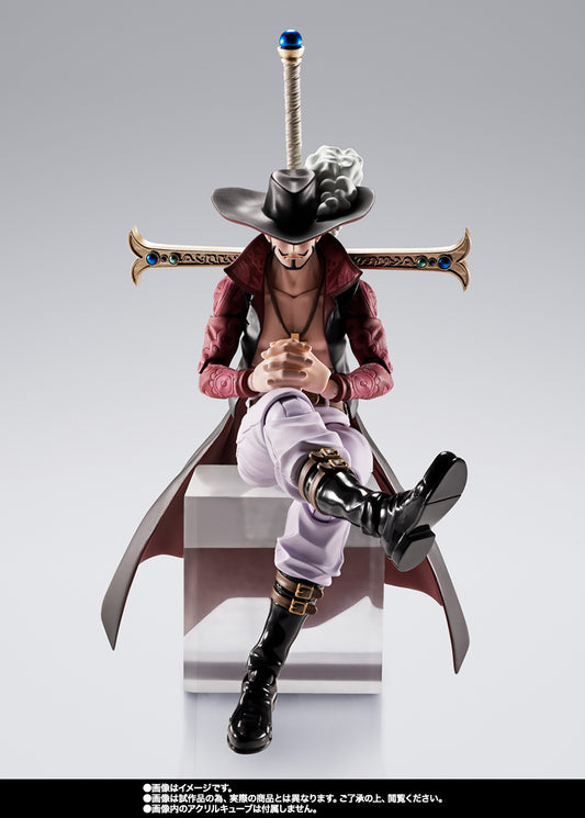 Bandai S.H.Figuarts One Piece Dracule.Mihawk Hawkeye