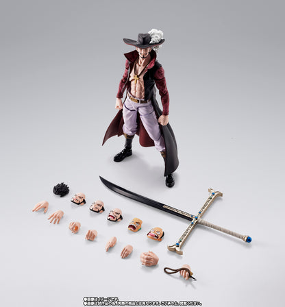 Bandai S.H.Figuarts One Piece Dracule.Mihawk Hawkeye